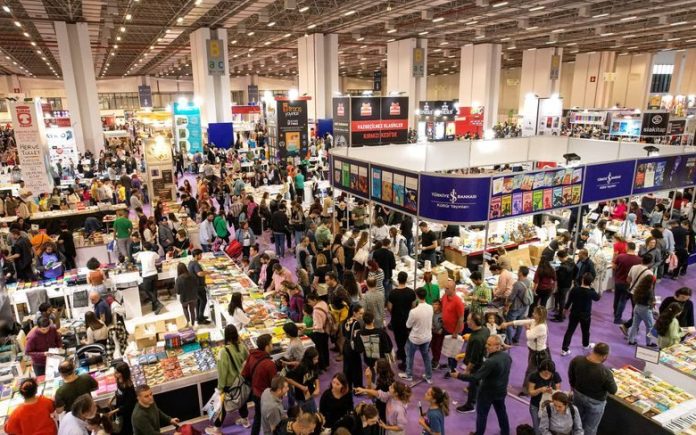 İzmir Kitap Fuarı