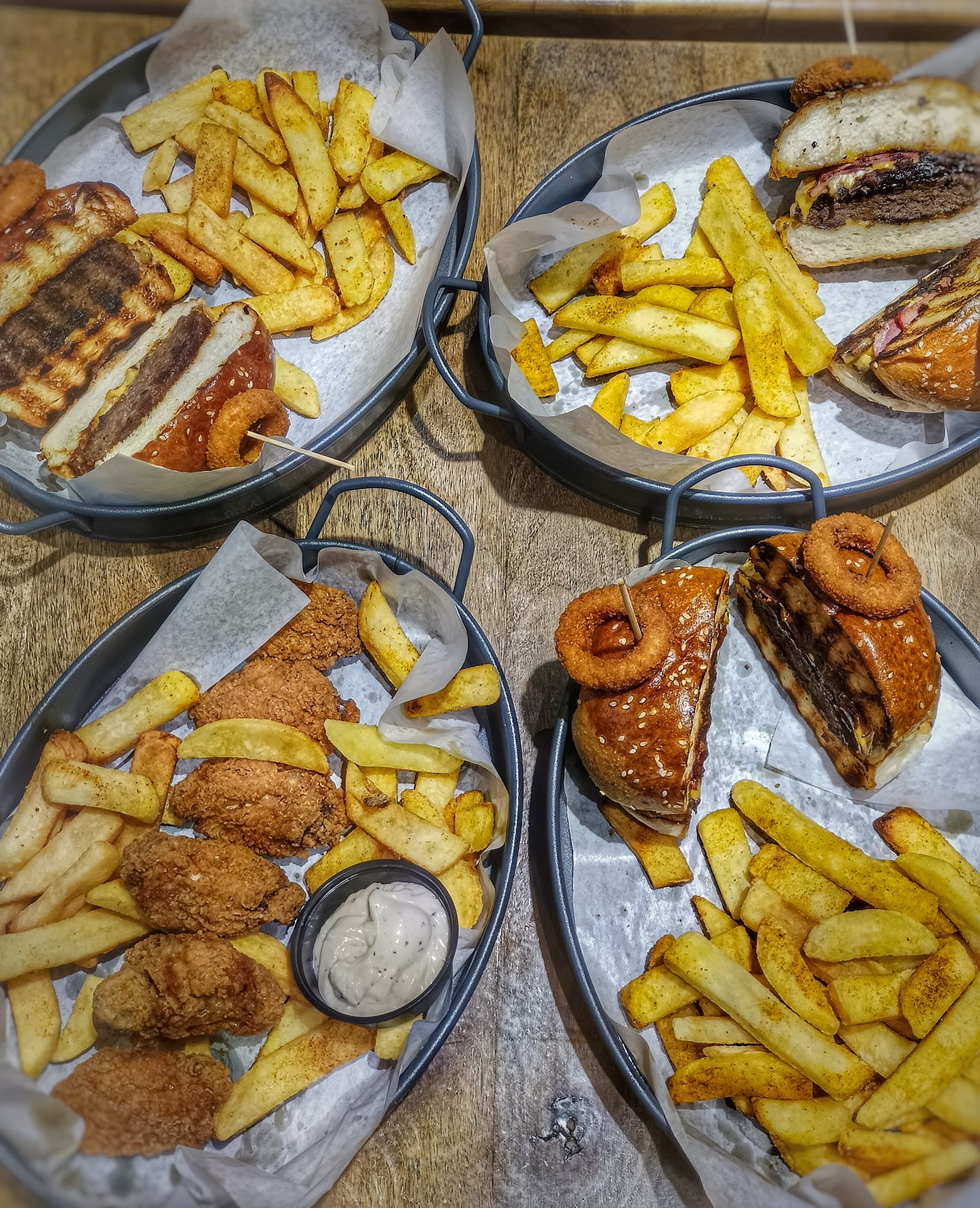 Brooms Burger Florya