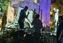 Son dakika: İstanbul Fatih’te 3 katlı bina çöktü: Valilik ‘enkaz altında kalan yok’ açıklaması yaptı