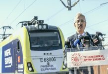 Yılda 600 milyon Euro’luk ihracat yükü taşıması planlanan ilk özel yük treni sefere başladı