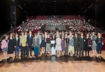 Darüşşafakalı Öğrenciler, Handan Uran Ertuğrul’un Anısını Muhsin Ertuğrul Sahnesinde Yaşattı