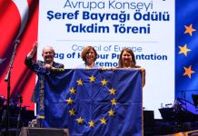 mor ve ötesi KONSERİYLE SONA EREN